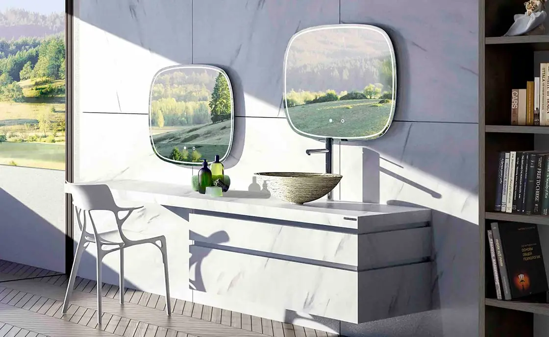 ミラー、水栓、洗面ボウル