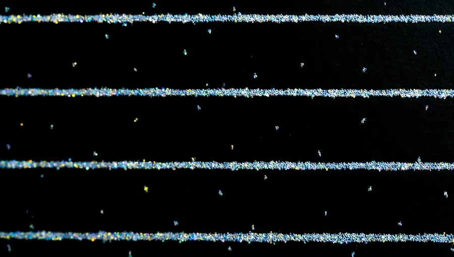 クリスタライン