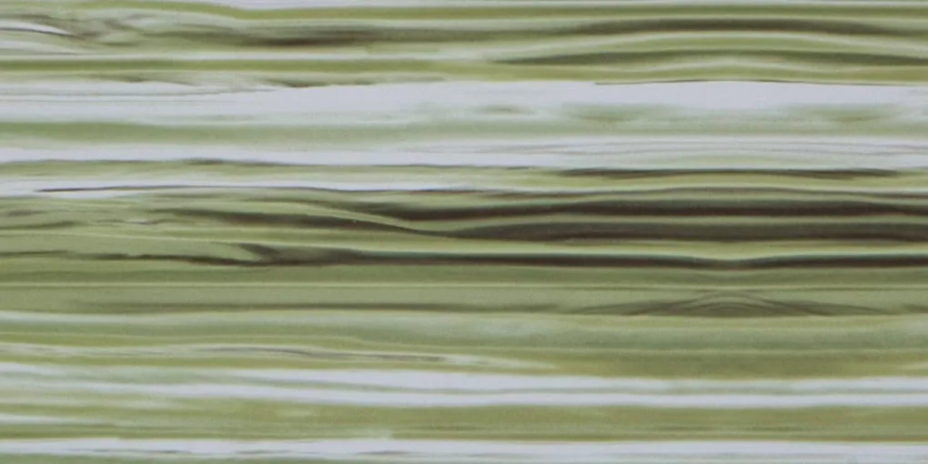 メタリックウッド