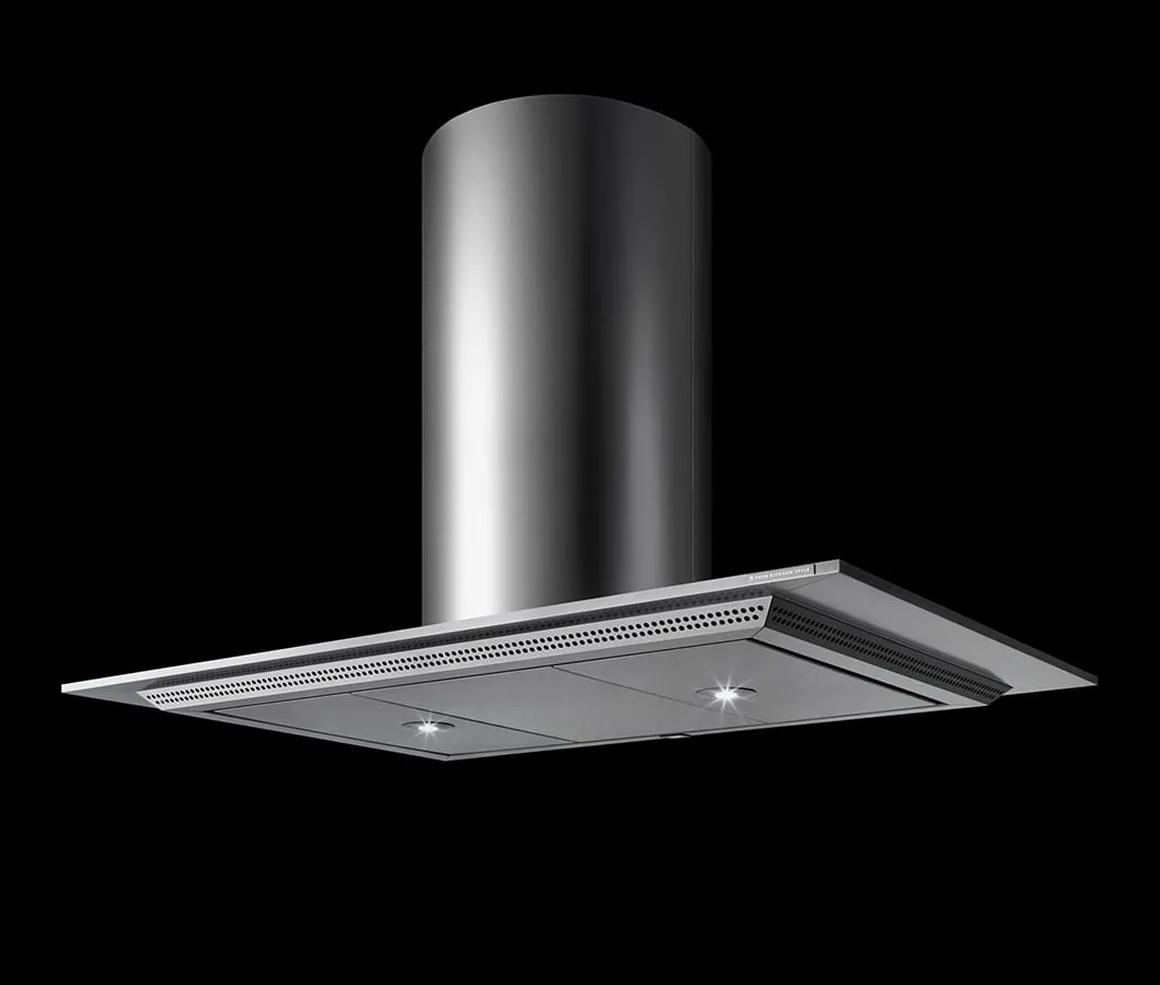 美しいステンレスの彫刻