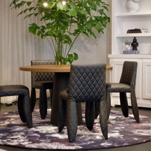 絵を飾るように床を彩る「moooi carpsts | モーイカーペット 」でお部屋の模様替え！