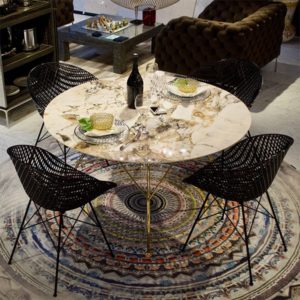 《テーブル検討中の方、必見！》一番人気のラウンドテーブル