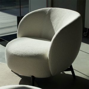 【NEW】ルナムアームチェア展示開始 in カルテル東京