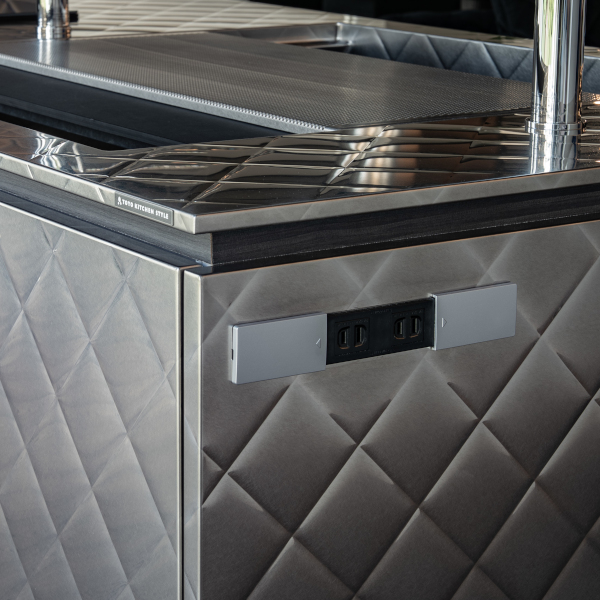 キッチンの使い勝手が劇的向上！新オプション『キッチン用コンセント』