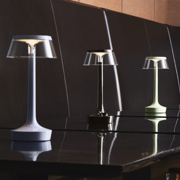 スタルクが手がけるポータブル照明 FLOS「ボンジュール アンプラグド」 新エディション登場