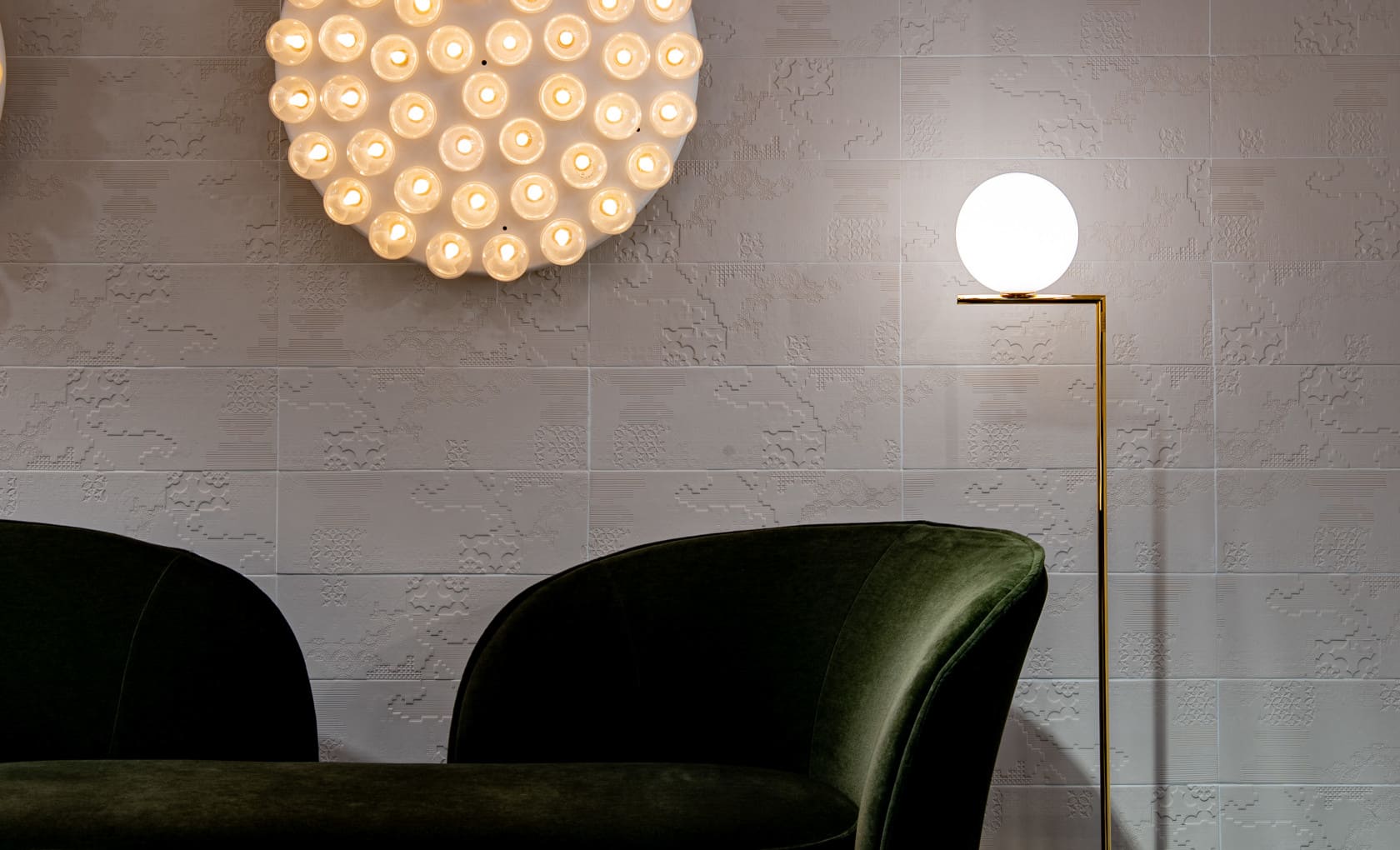 【FLOSオープン記念 期間限定展示】名作「IC Lights」10周年モデル