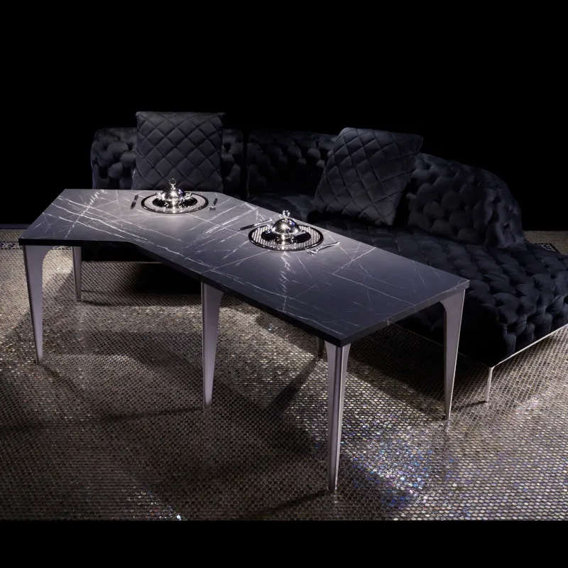 集ダイニングテーブルスクエア+135°コーナー拡張天板